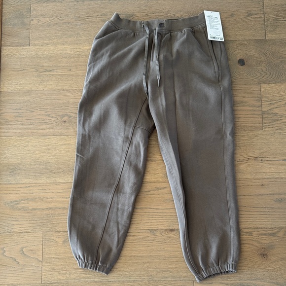 lululemon athletica Other - lululemon athletica Men's Joggers - Brown NOMD